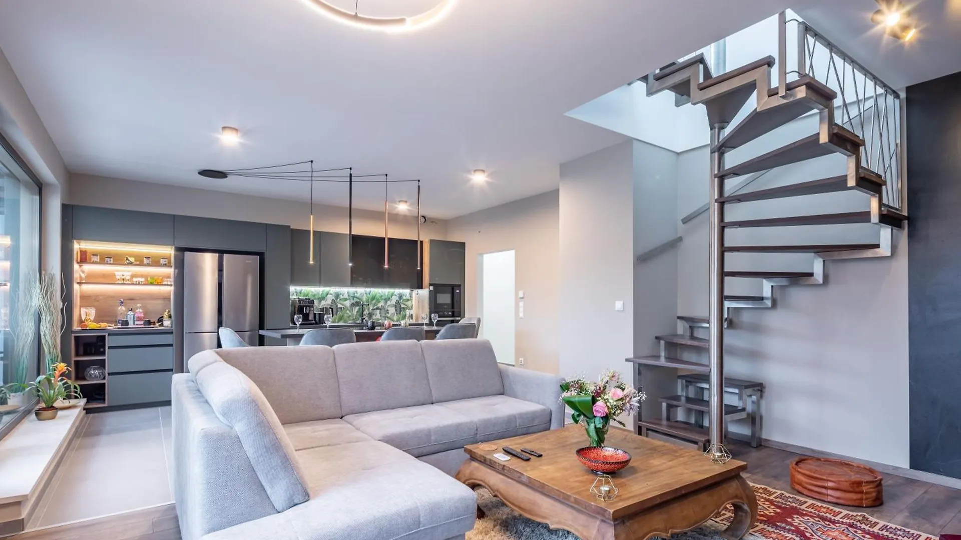 Luxury Penthouse W Garage - Budapest Centre 0*,