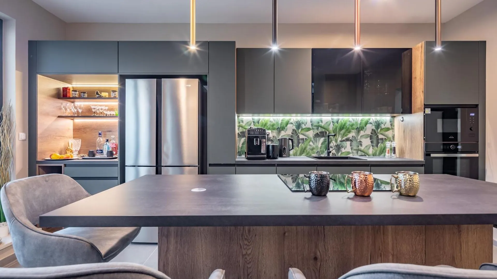 Luxury Penthouse W Garage - Budapest Centre