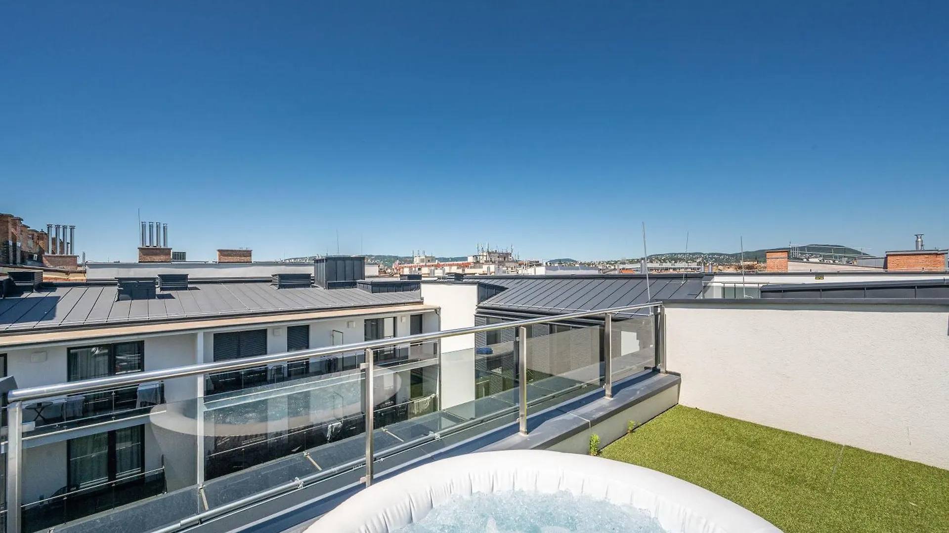 Appartamento Luxury Penthouse W Garage - Budapest Centre Ungheria