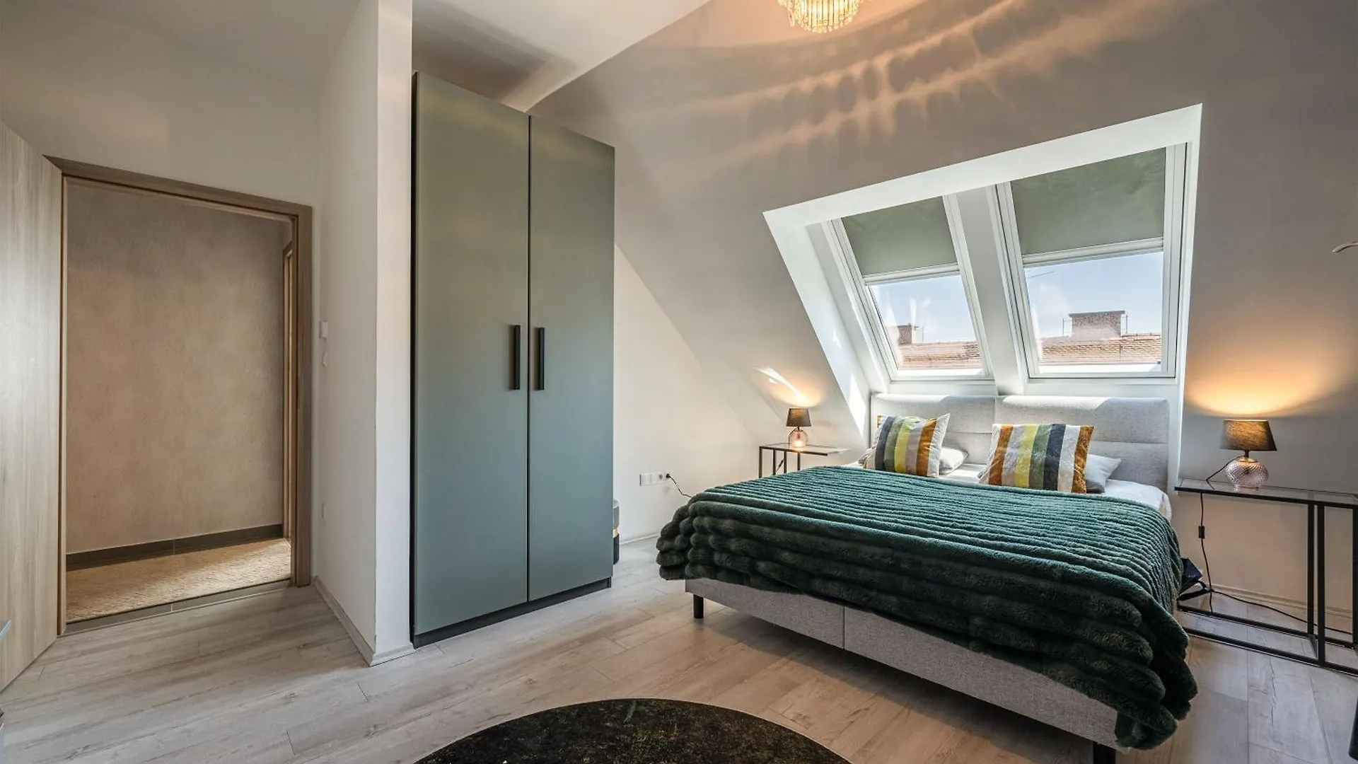 Luxury Penthouse W Garage - Budapest Centre 0*,